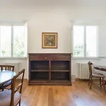 Pitti Cozy Apartment With Terrace